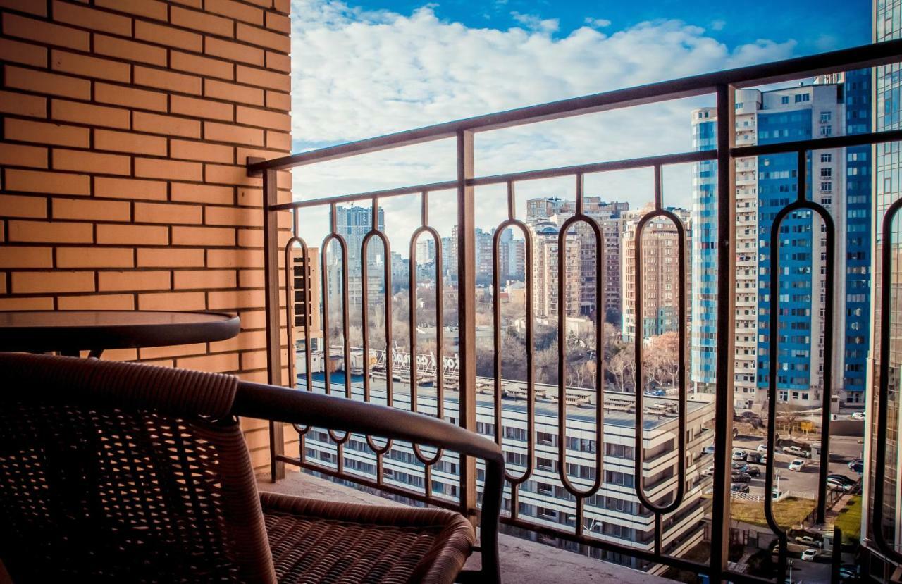 Apartment In Arсadia 2 Bedrooms Odessa Buitenkant foto
